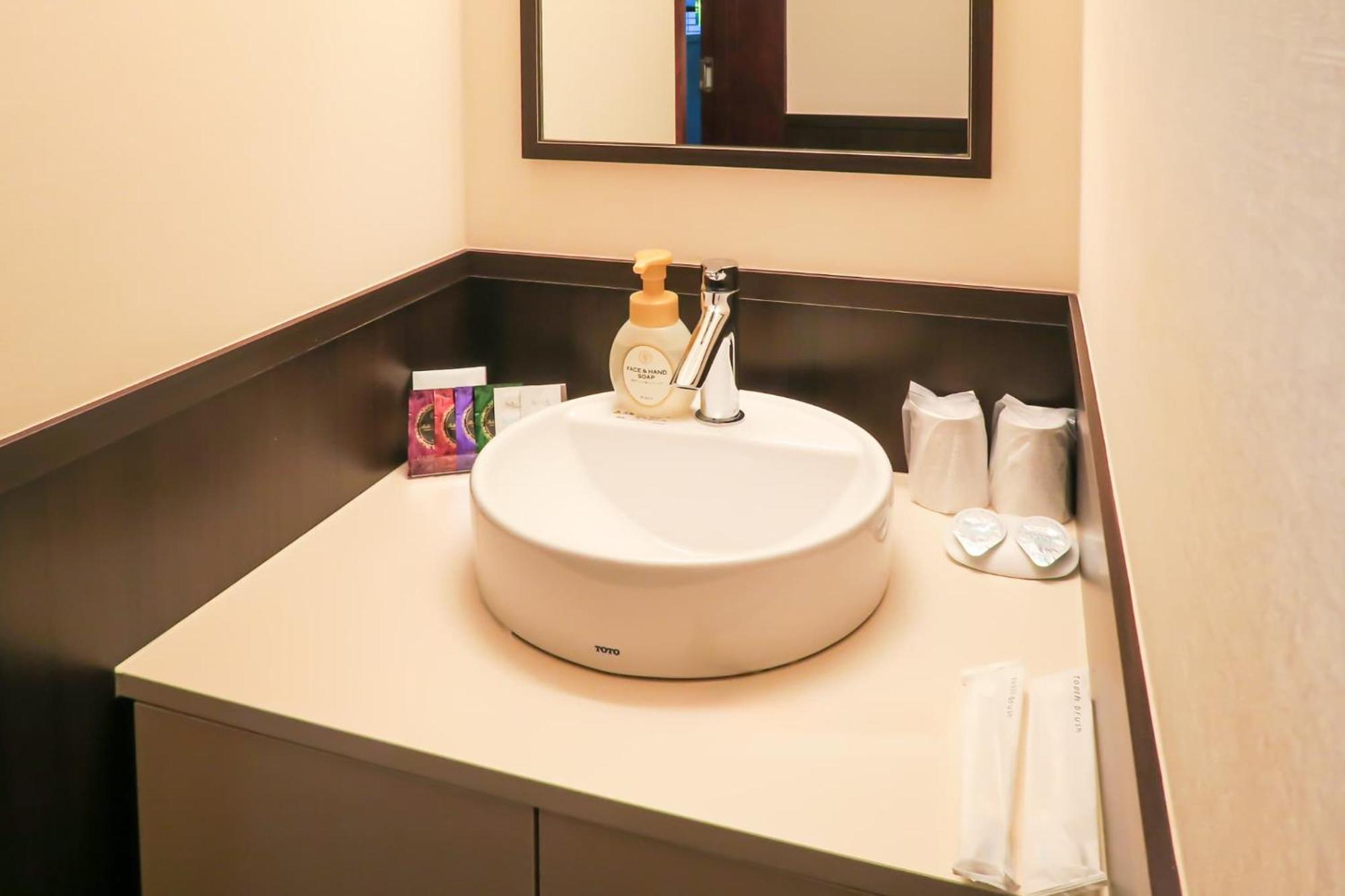 Ikebukuro Central Hotel Токио Экстерьер фото